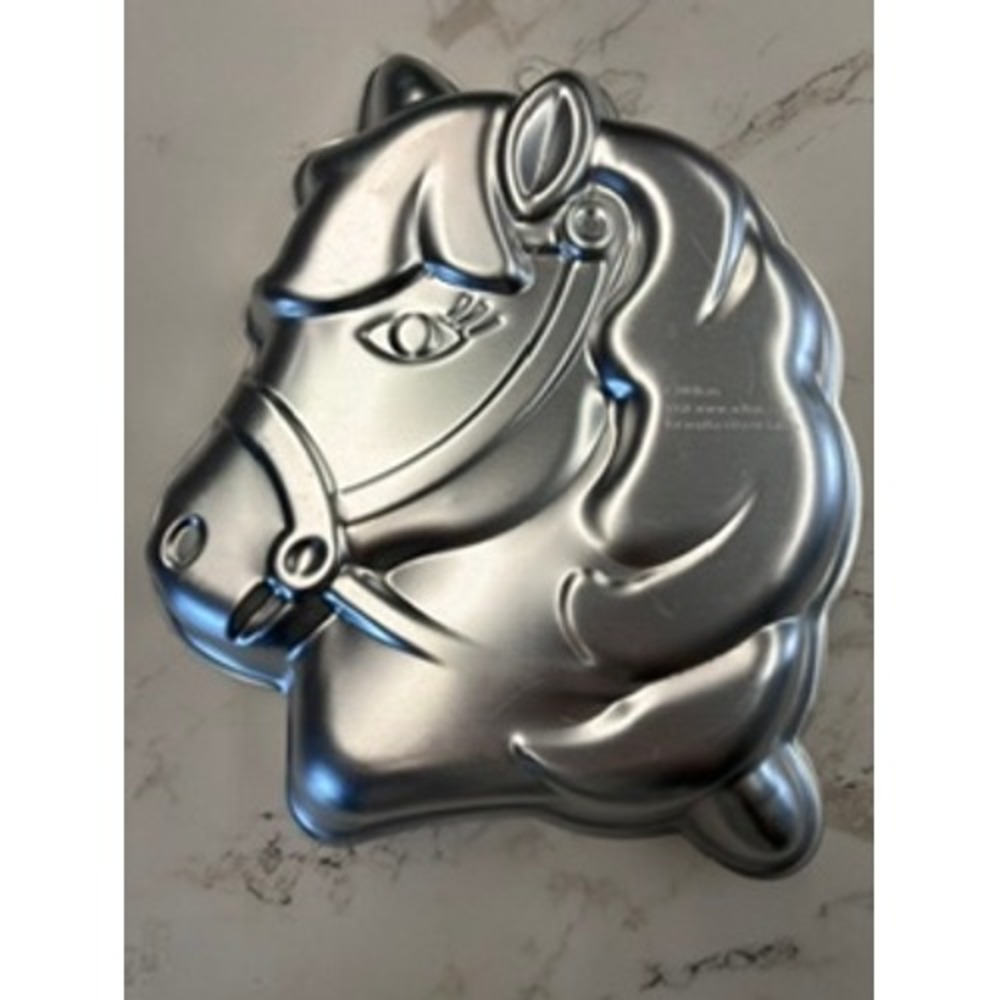 Wilton Horse Head Cake Pan Aluminum Equestrian Pony unicorn Shaped Baking Mold